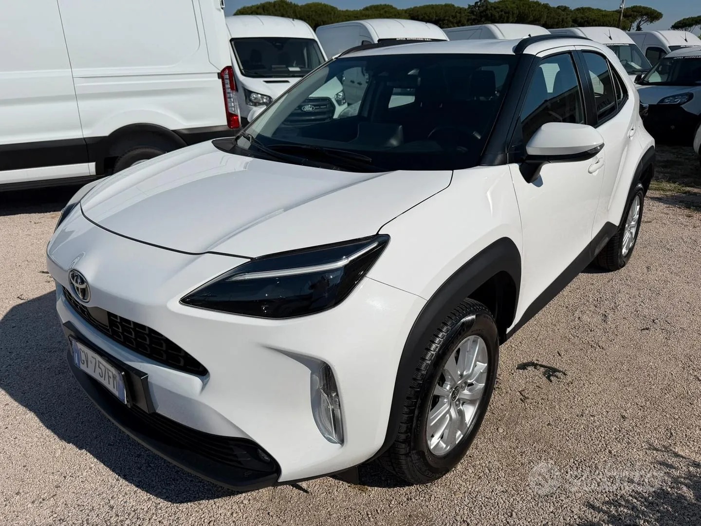 Toyota Yaris Cross 2024 photo 2