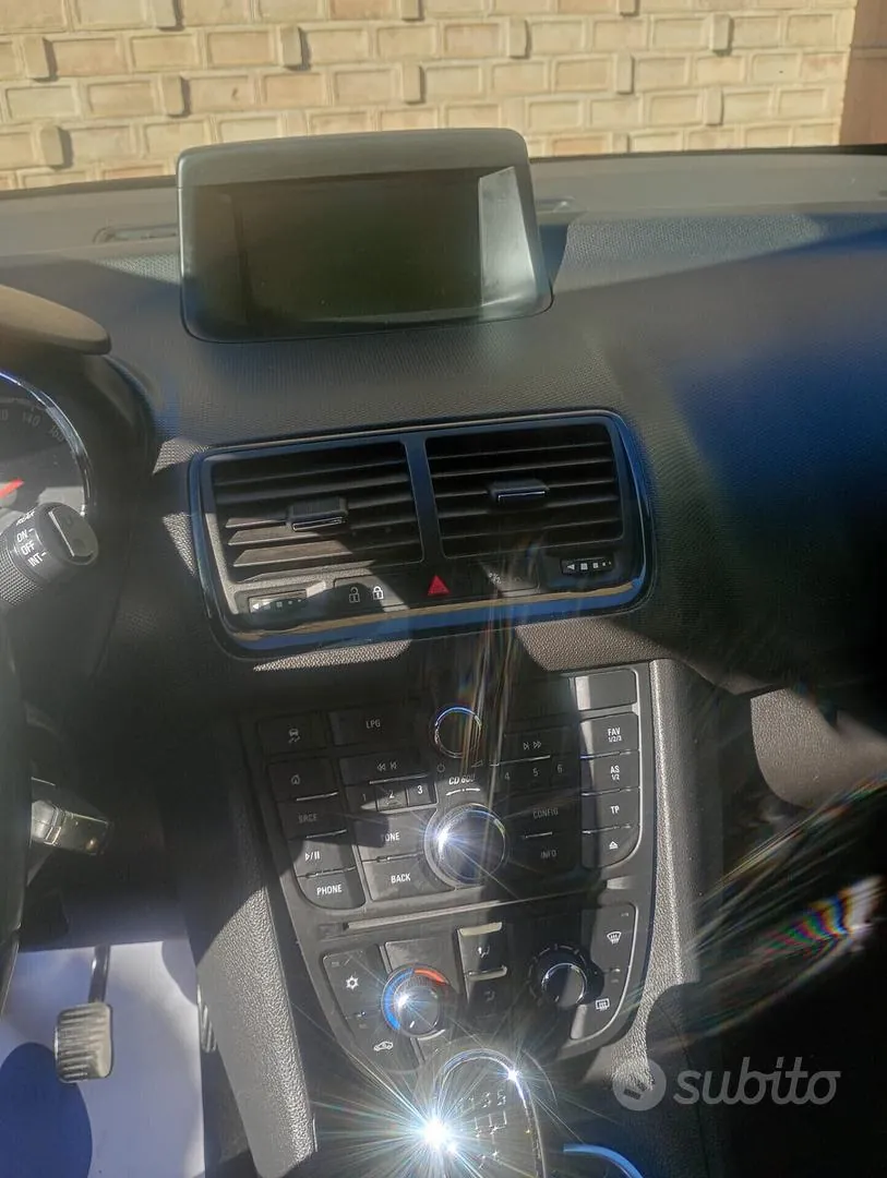 Opel Meriva 2017 photo 4