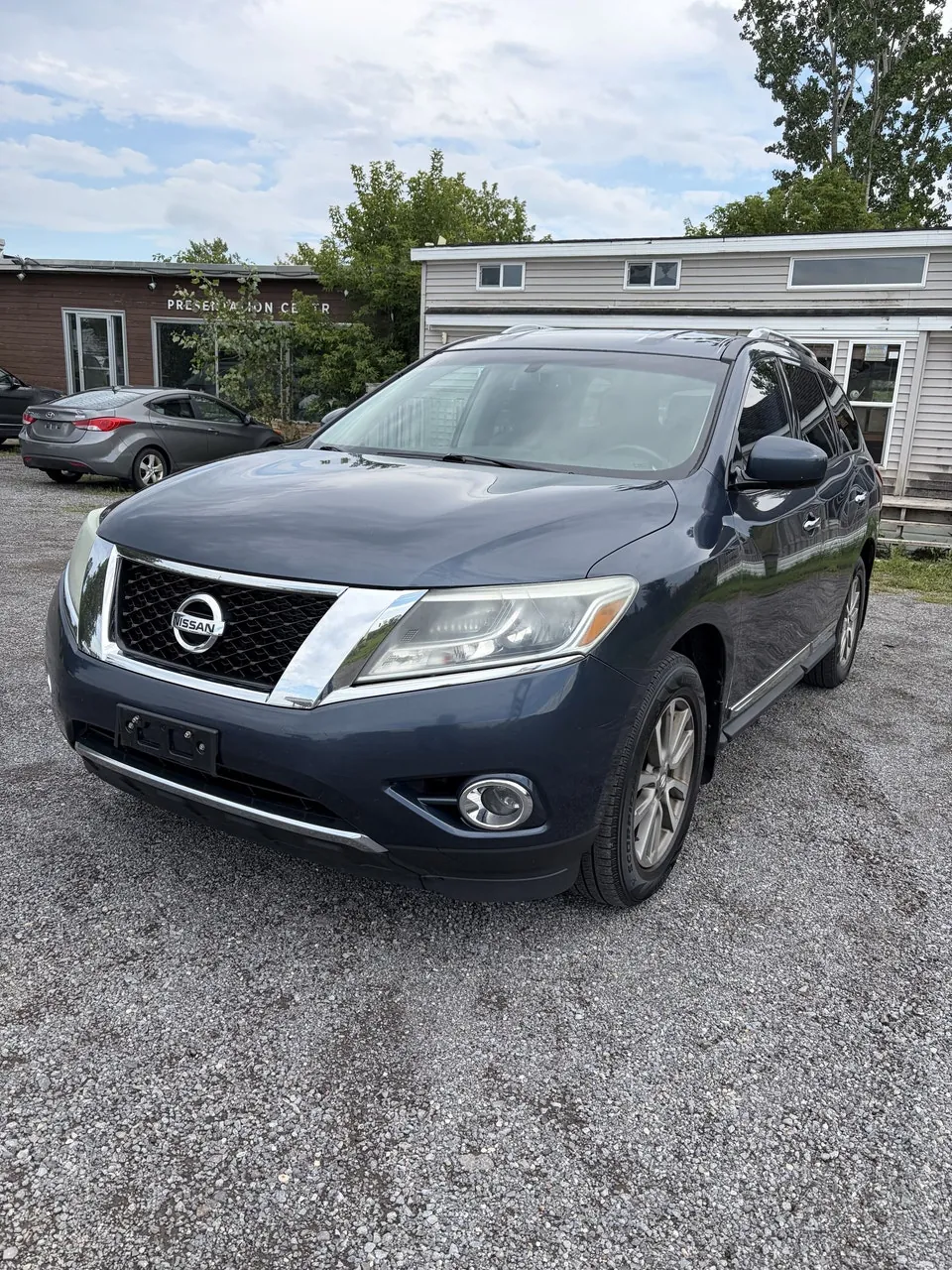 Nissan Pathfinder 2016 photo 2