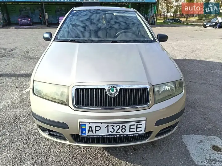Skoda Fabia 2005 photo 5