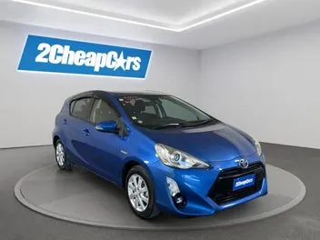 Toyota Aqua 2016 photo 4
