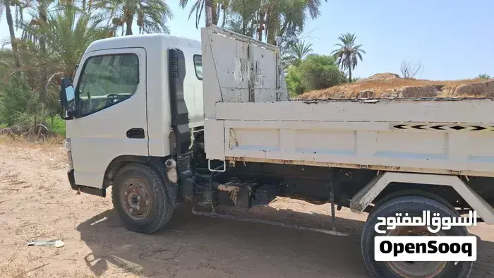 Mitsubishi Canter 2014 photo 5