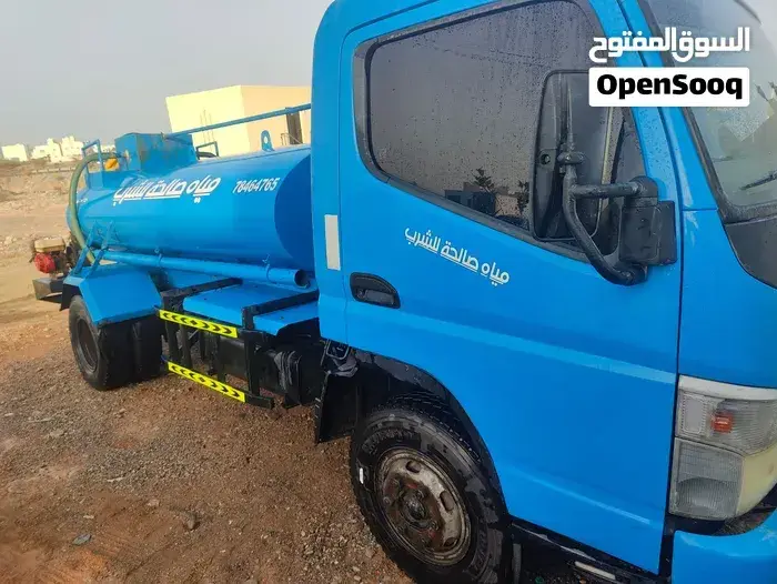 Mitsubishi Canter 2014 photo 2