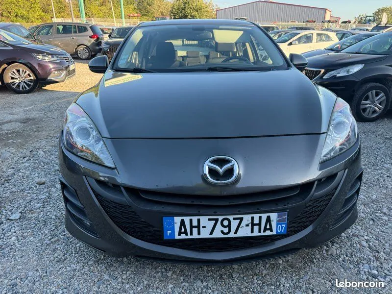 Mazda 3 2009 photo 3