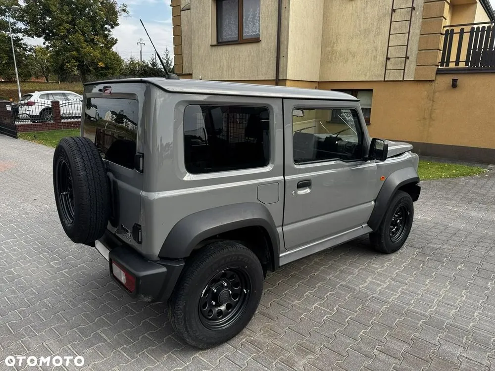 Suzuki Jimny 2024 photo 3