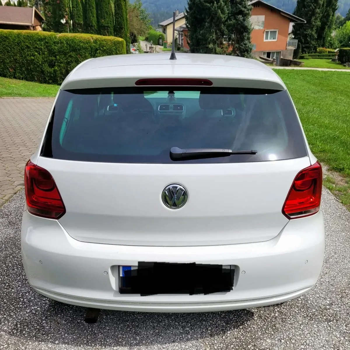 Volkswagen Polo 2012 photo 3