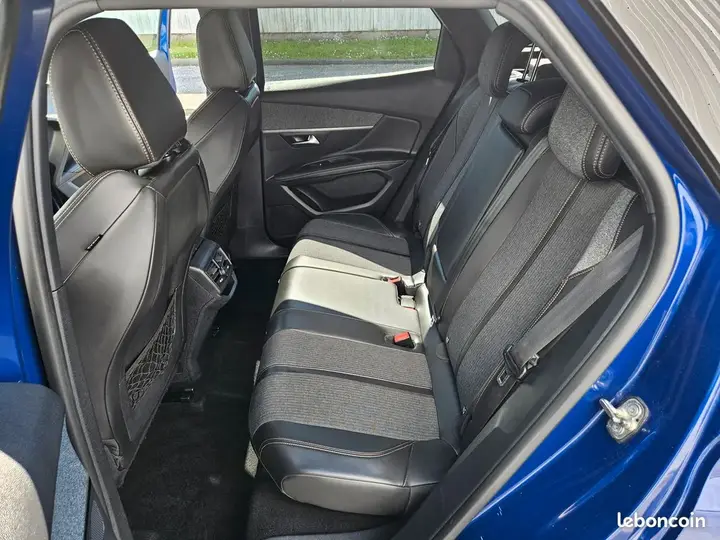 Peugeot 3008 2018 photo 5