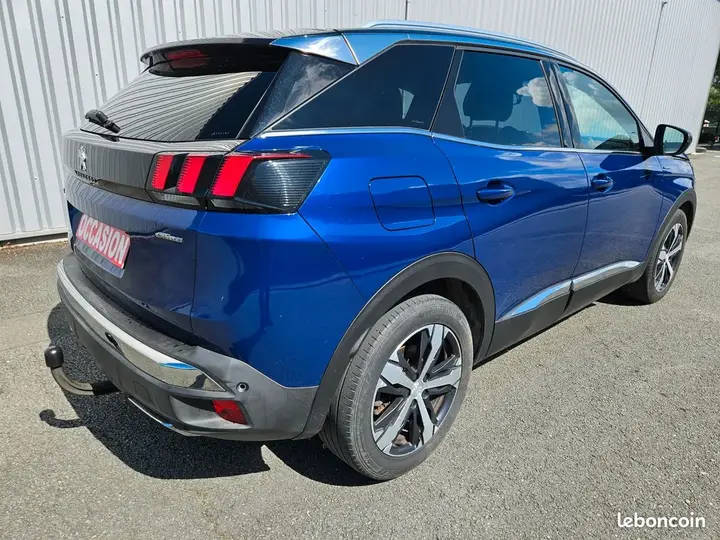 Peugeot 3008 2018 photo 2