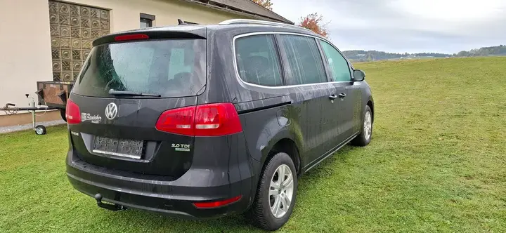 Volkswagen Sharan 2011 photo 3