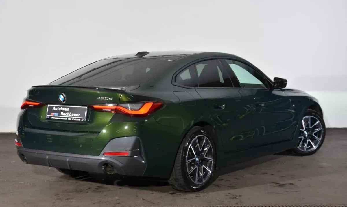 BMW 4 Series 2022 photo 2