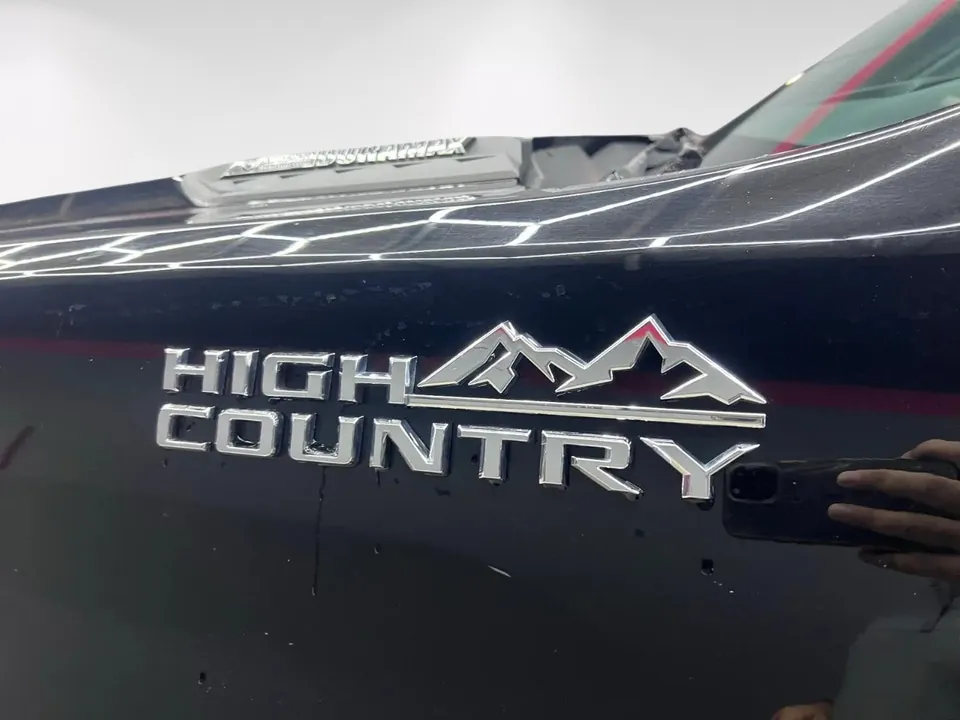 Chevrolet Silverado 3500Hd 2023 photo 4