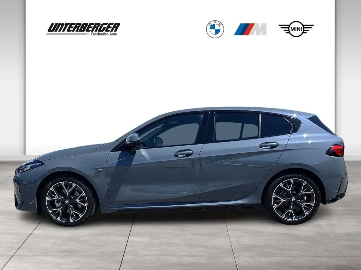 BMW 1 Series 2025 photo 3