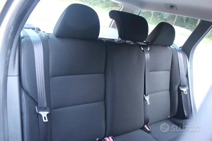 Volvo V50 2010 photo 4