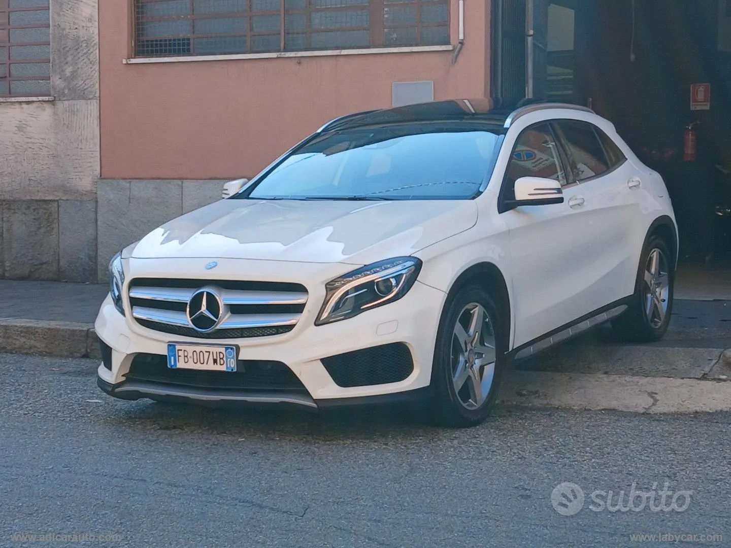 Mercedes-Benz Gla 2015 photo 3