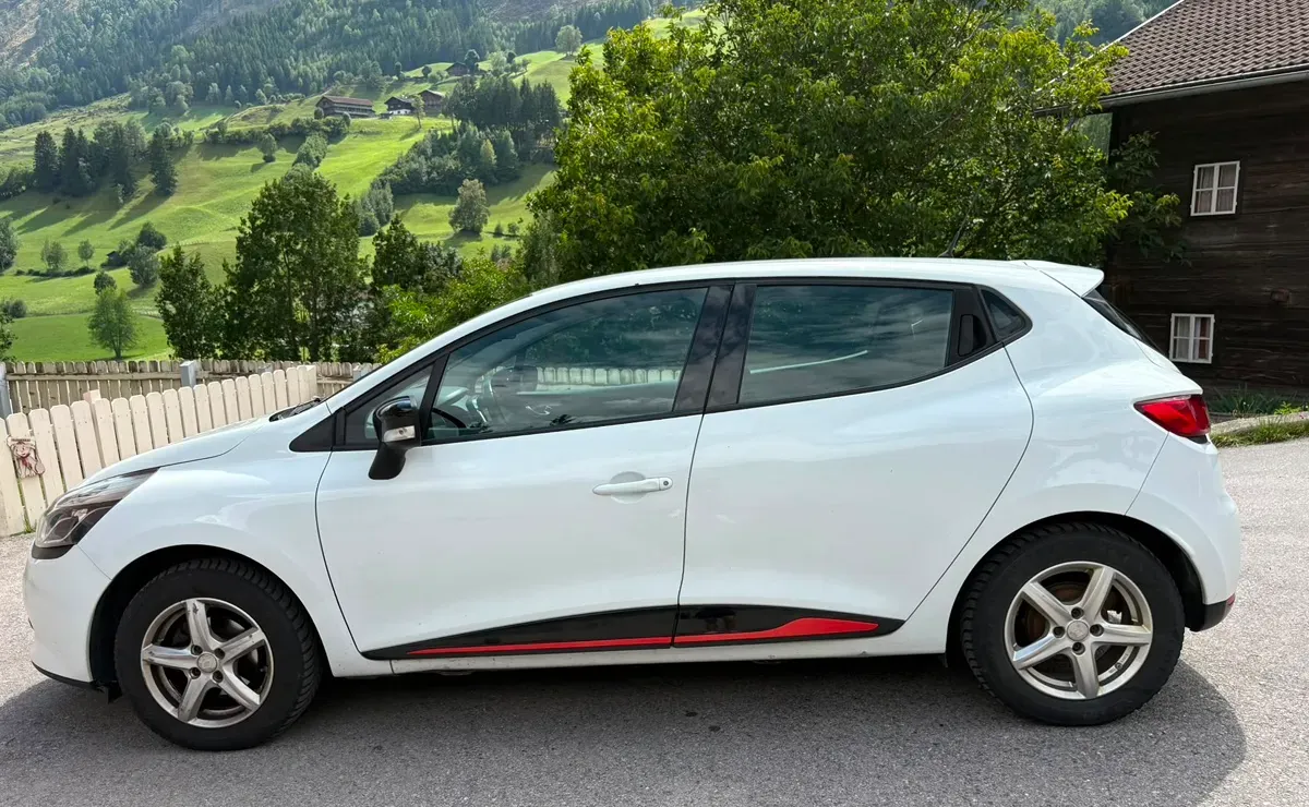 Renault Clio 2014 photo 3