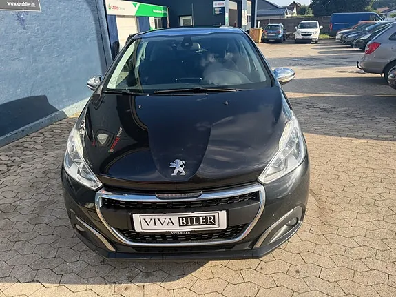 Peugeot 208 2017 photo 2