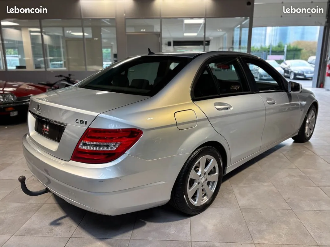 Mercedes-Benz C-Class 2012 photo 5