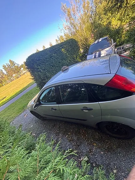 Ford Focus 2001 photo 3