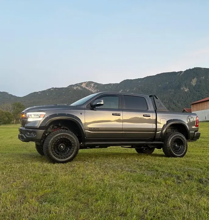 Dodge Ram 1500 Laramie