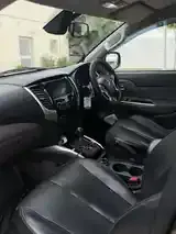 Mitsubishi L200 2019 photo 4