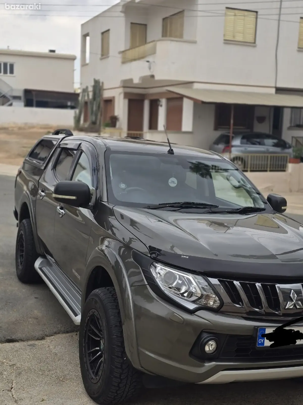 Mitsubishi L200