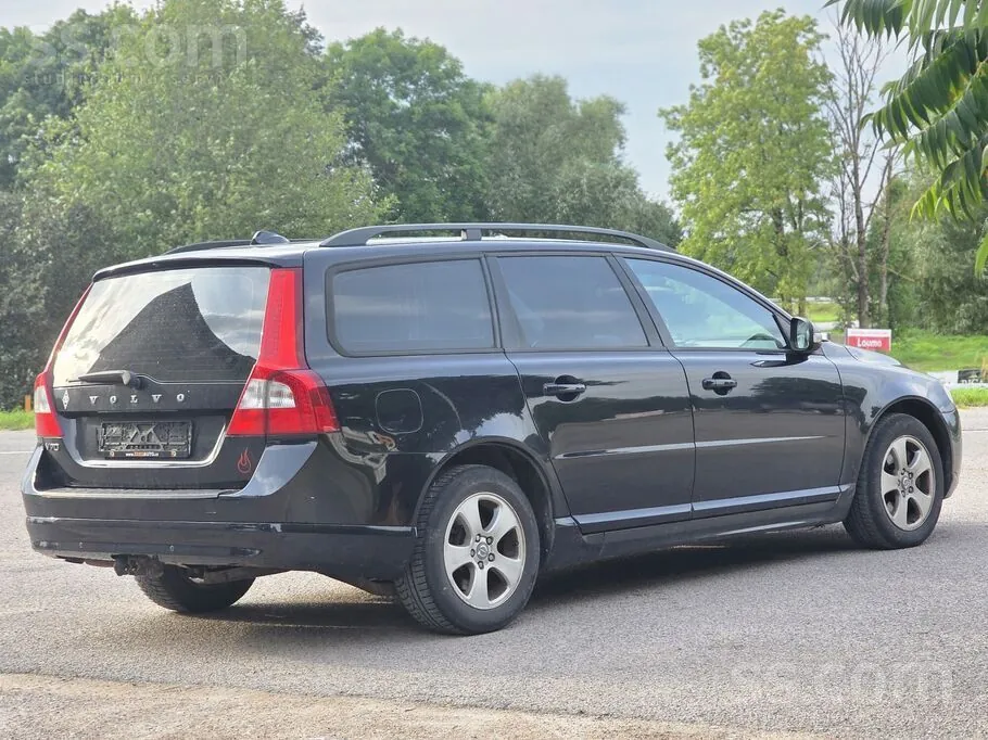 Volvo V70 2009 photo 5