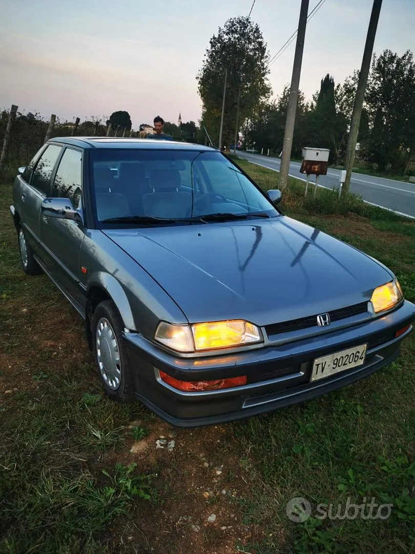 Honda Concerto 1991 photo 2