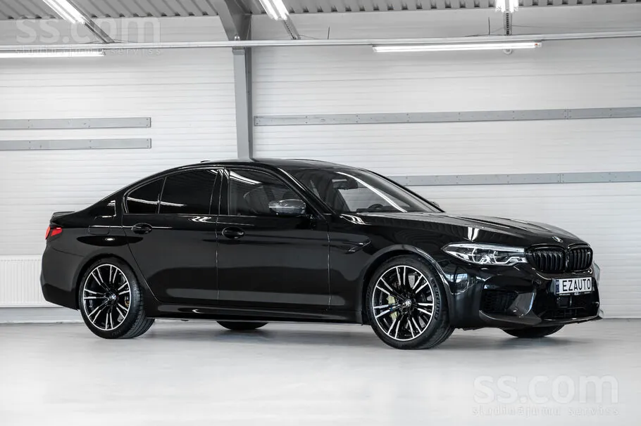 BMW M5 2018 photo 5