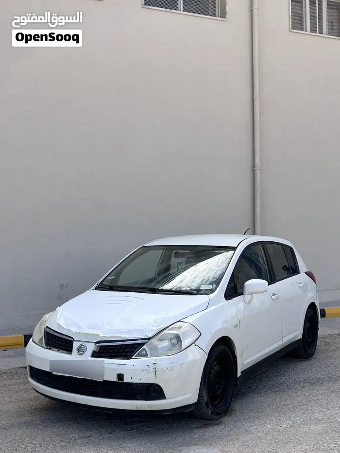 Nissan Tiida 2008 photo 3
