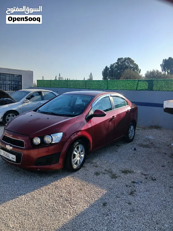Chevrolet Aveo 2012 photo 2