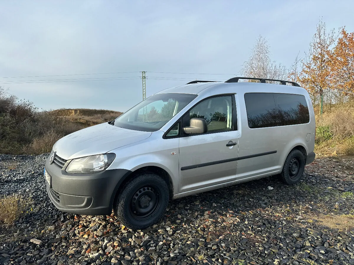 Volkswagen Caddy 2012 photo 2