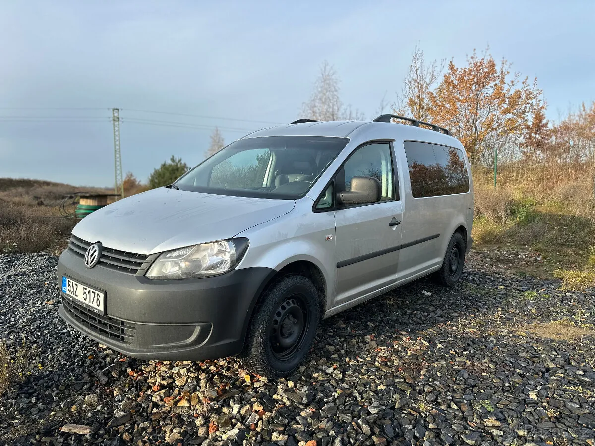 Volkswagen Caddy 2012 photo 3