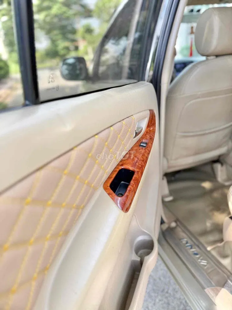 Toyota Innova 2008 photo 4