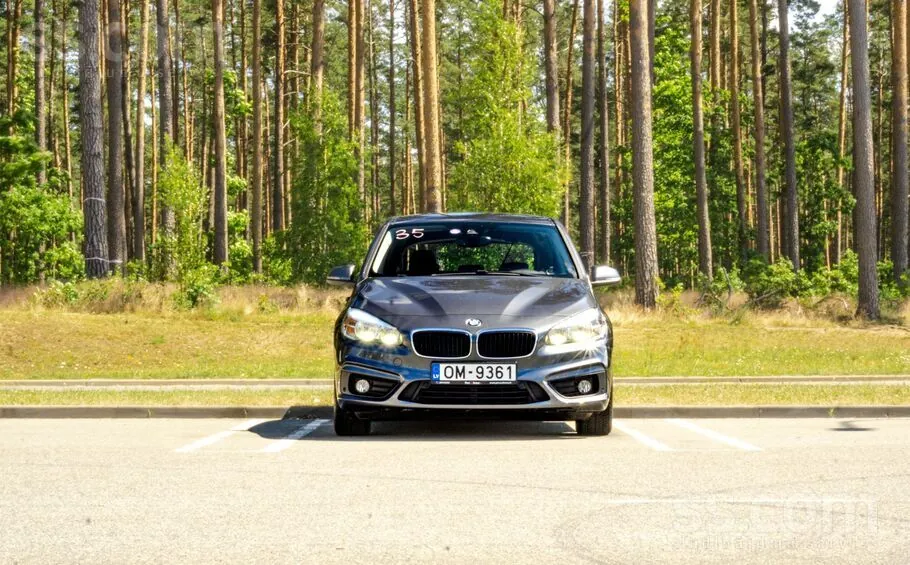 BMW 218I Active Tourer 2016 photo 3