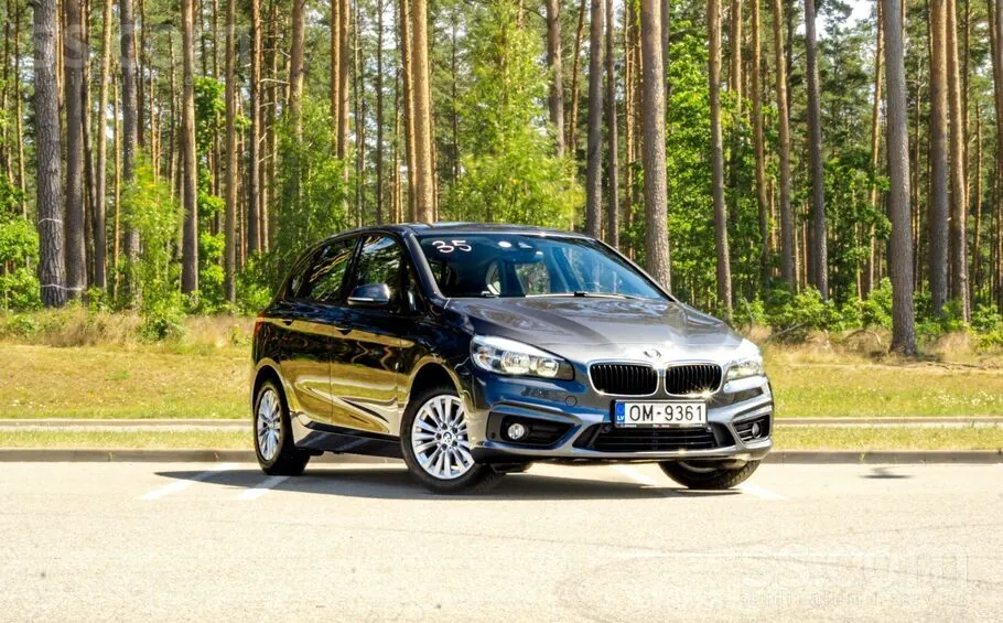 BMW 218I Active Tourer 2016 photo 2