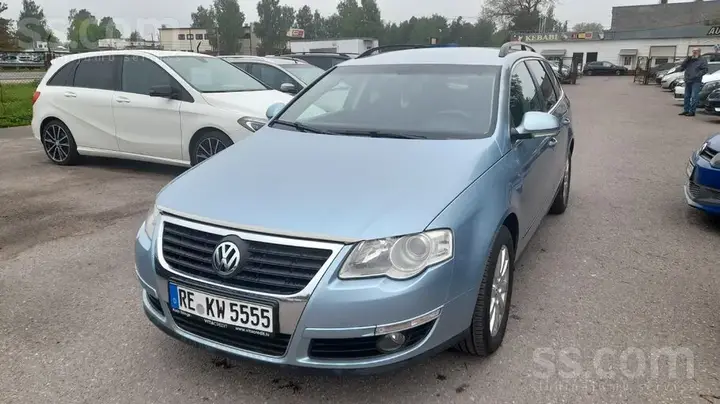 Volkswagen Passat 2005 photo 2