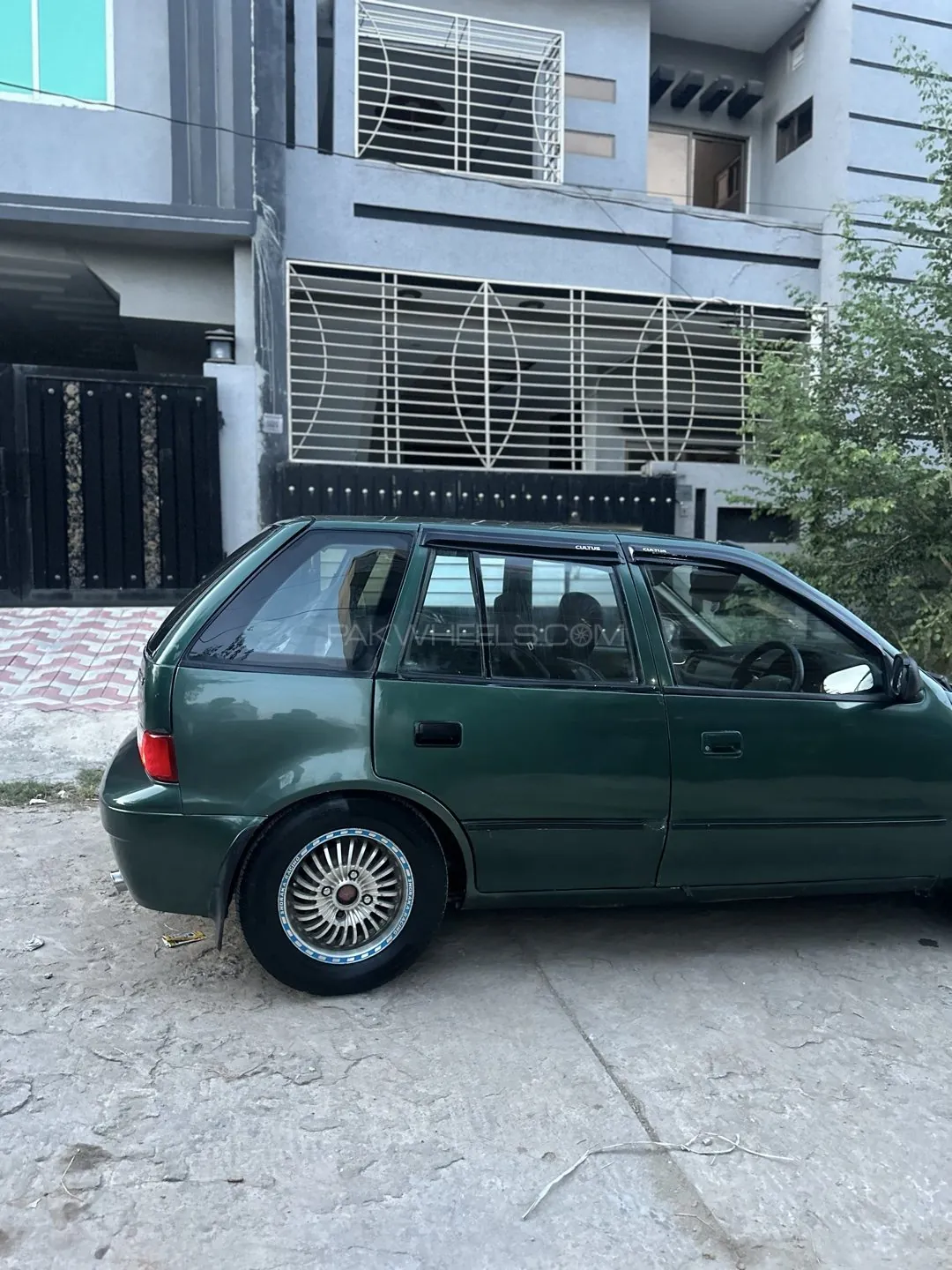 Suzuki Cultus