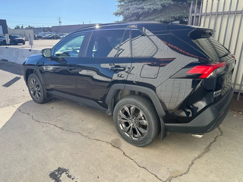 Toyota Rav4 2025 photo 4