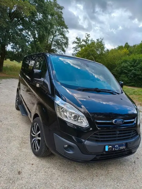 Ford Tourneo Custom