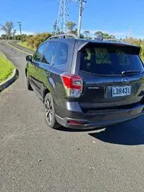 Subaru Forester 2017 photo 2