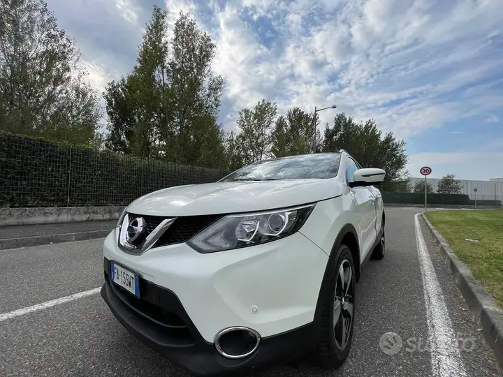 Nissan Qashqai 2015 photo 4