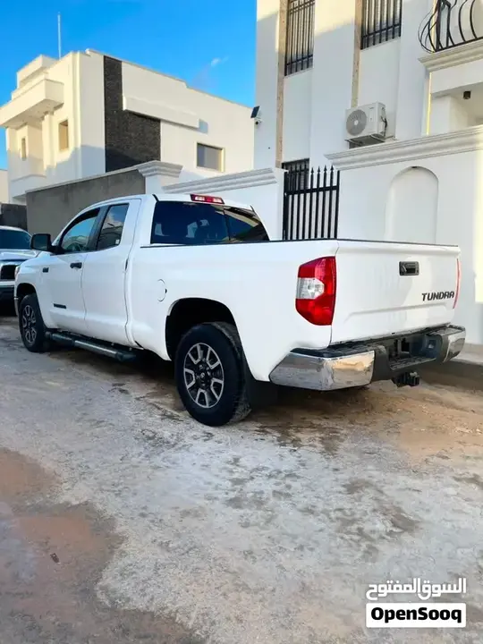 Toyota Tundra 2015 photo 4