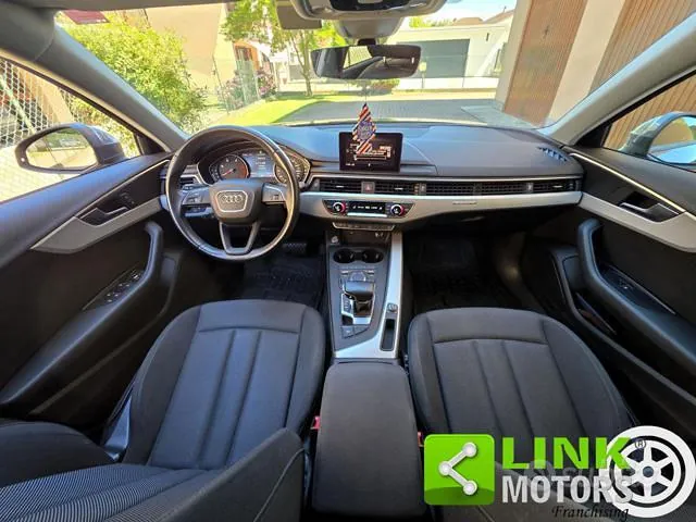 Audi A4 2019 photo 5