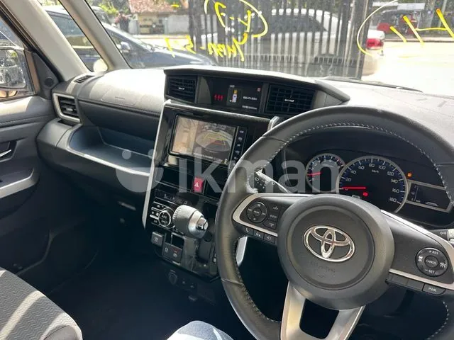 Toyota Roomy 2023 photo 3