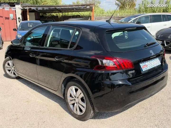 Peugeot 308 2020 photo 3