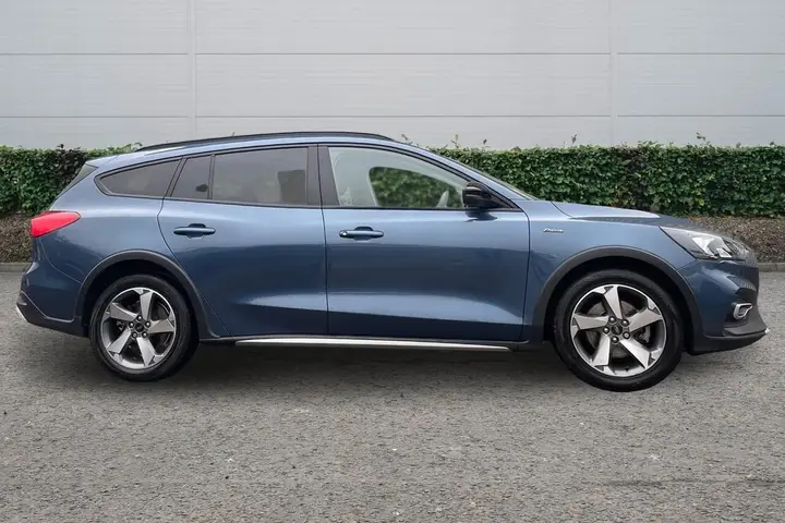 Ford Focus 2020 photo 3