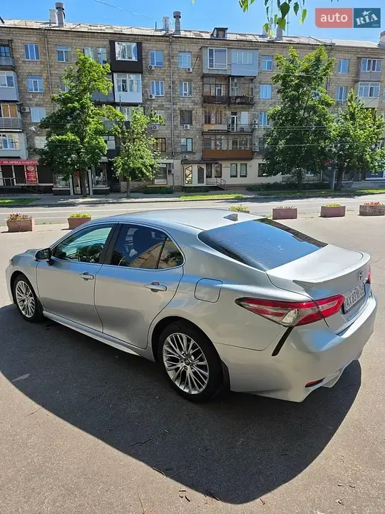 Toyota Camry 2019 photo 5