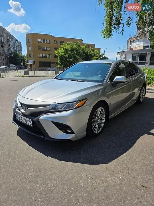 Toyota Camry 2019 photo 3