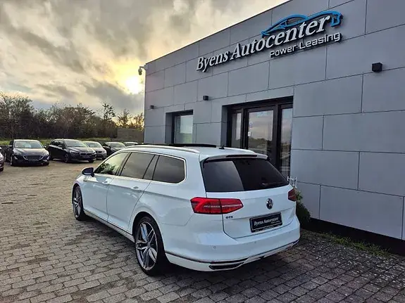 Volkswagen Passat 2016 photo 4