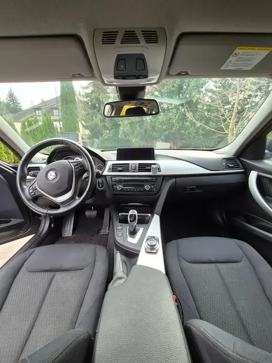 BMW 3 Series 2013 photo 3